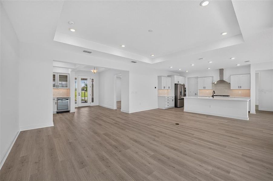 Spacious, unfurnished interior of a new home in , Ocala (Image 20).