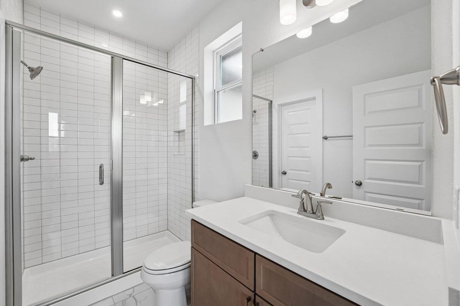 Furnished interior view inside a new home in Persimmon, Buda (Image 7).