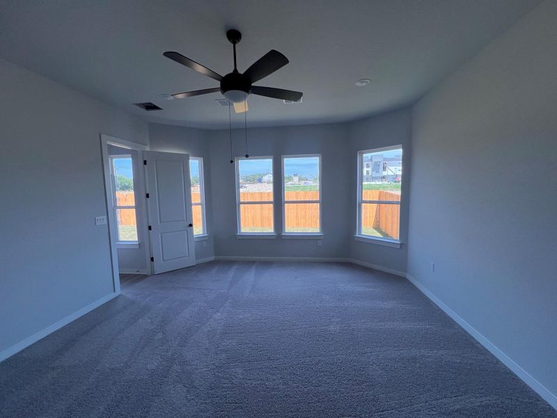 Spacious, unfurnished interior of a new home in Estancia West, Manchaca (Image 12). Spacious, unfurnished interior of a new home in Estancia West, Manchaca (Image 12).
