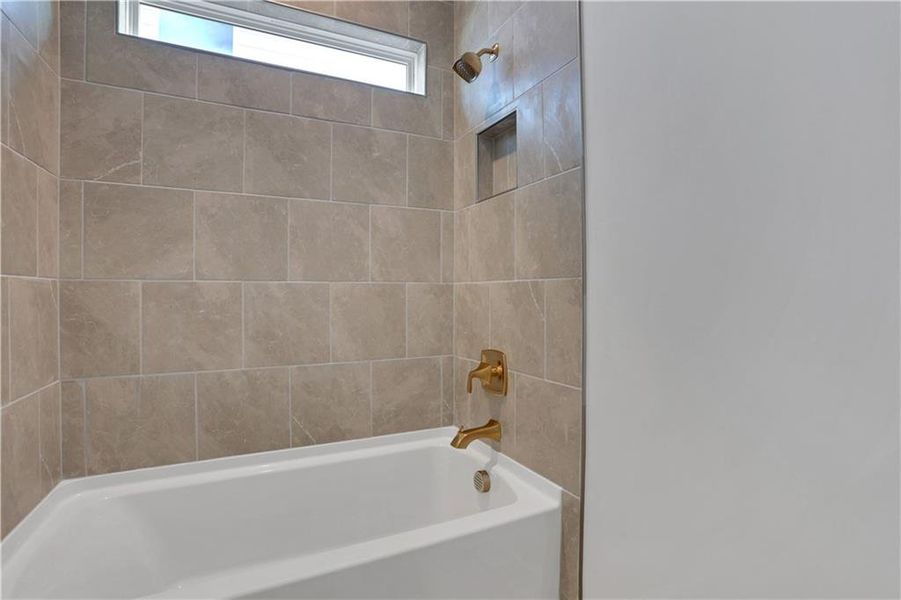 Furnished interior view inside a new home in Twin Lakes, Hoschton (Image 17).