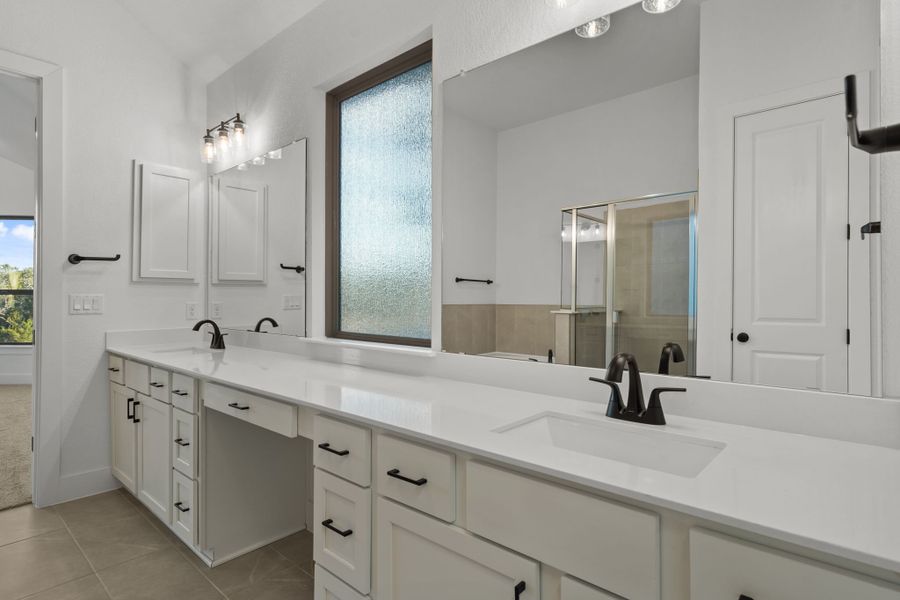 New Home in Dripping Springs, TX.  - Slide 24