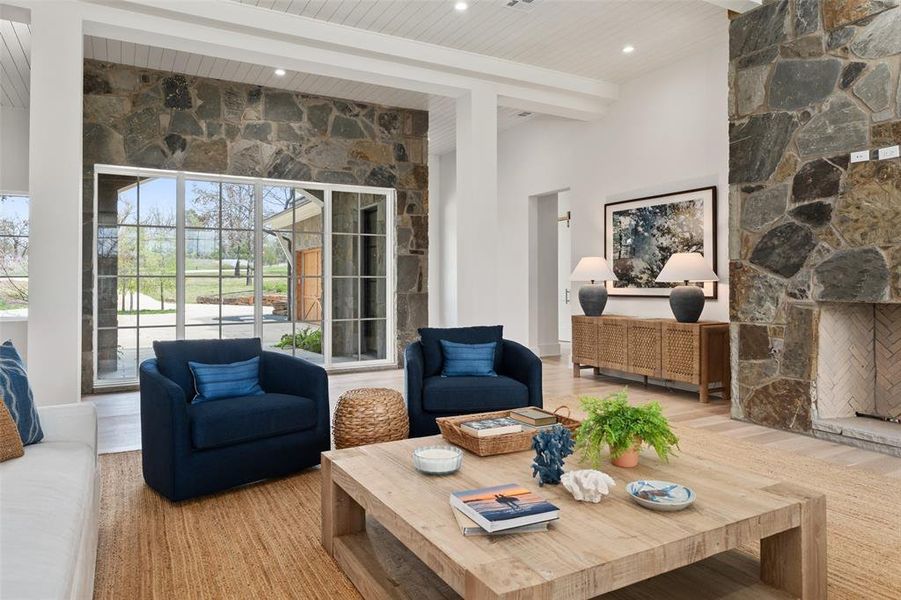 Furnished interior view inside a new home in , Malakoff (Image 8).