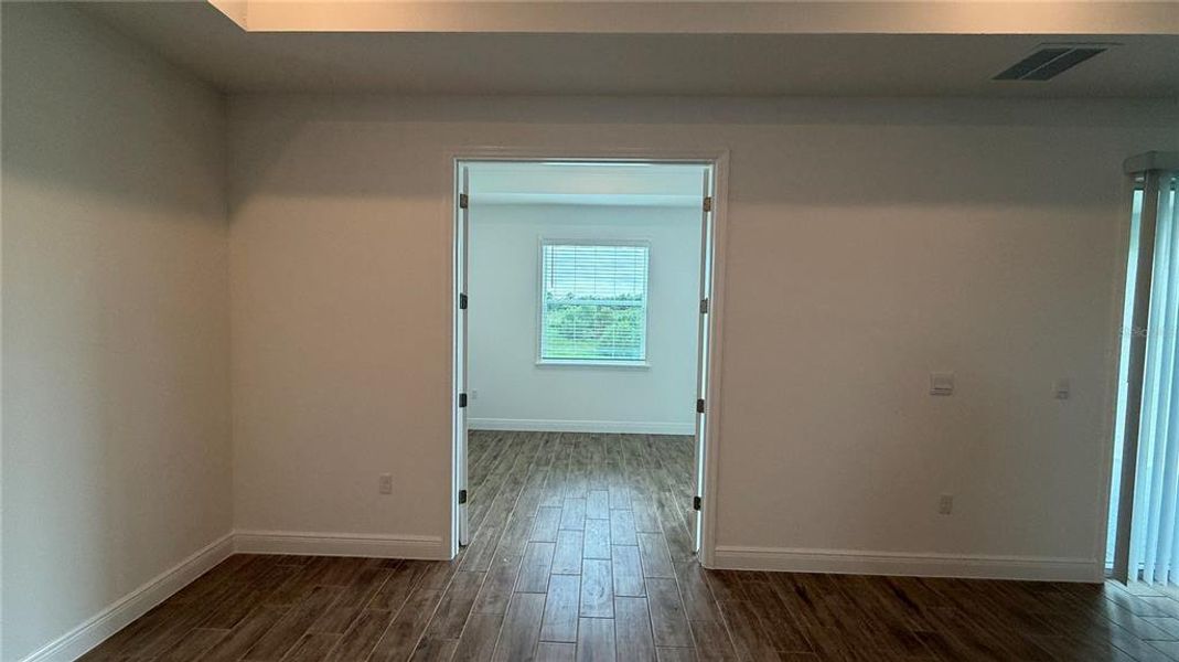 Spacious, unfurnished interior of a new home in Applewood Reserve, Lakeland (Image 18). Spacious, unfurnished interior of a new home in Applewood Reserve, Lakeland (Image 18).