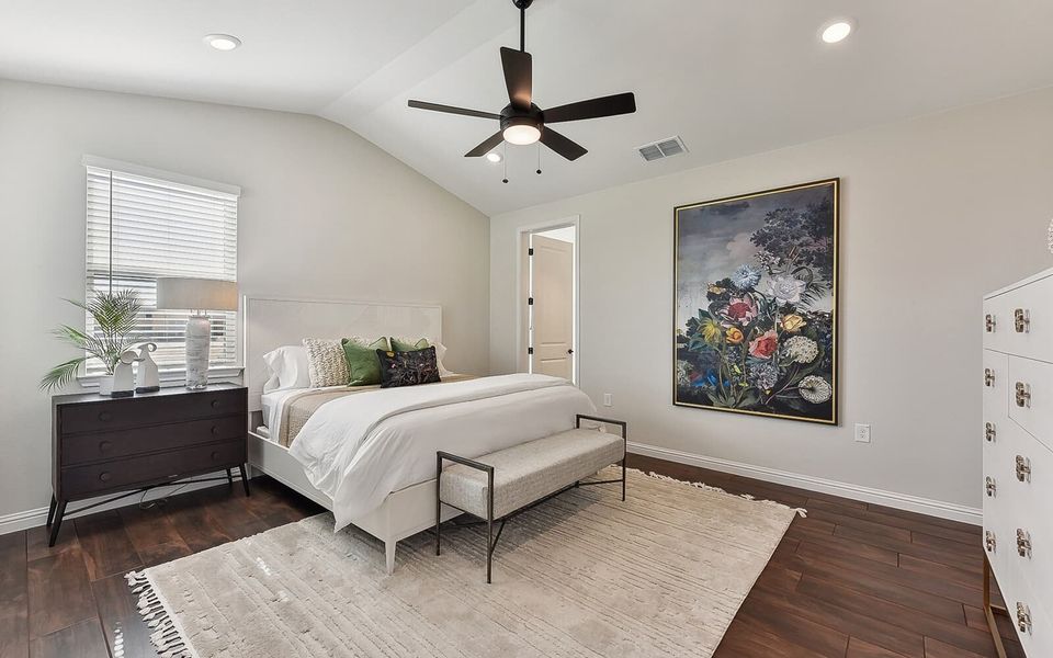 Representative furnished interior of a home built from the Pomona by Brookfield Residential in Traditional at Kissing Tree, San Marcos (Image 6). Representative furnished interior of a home built from the Pomona by Brookfield Residential in Traditional at Kissing Tree, San Marcos (Image 6).