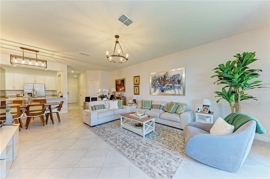 Furnished interior view inside a new home in , Bradenton (Image 15).