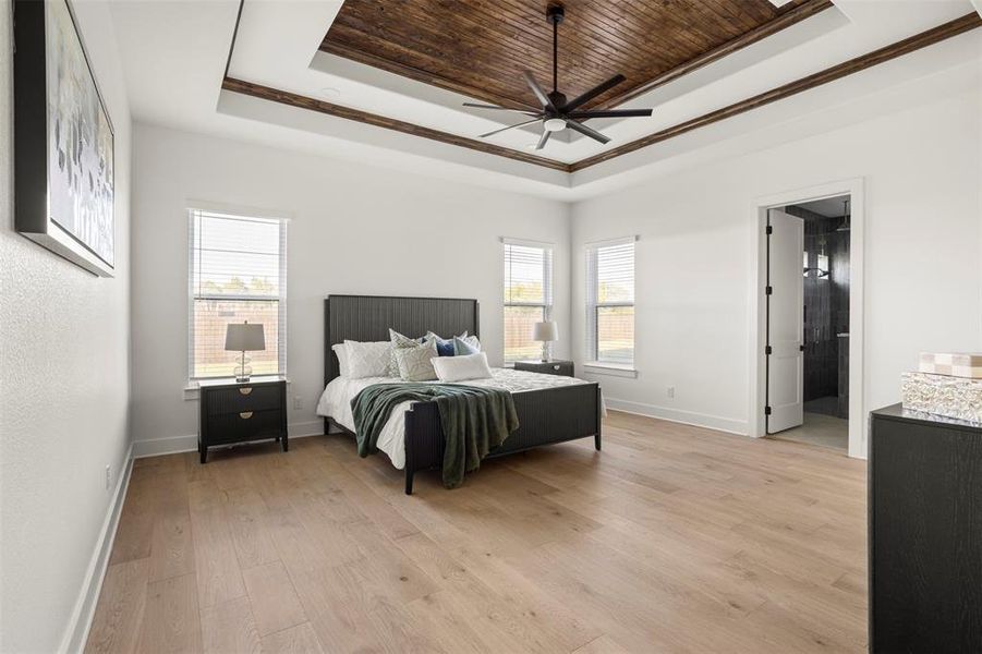 Furnished interior view inside a new home in , Waxahachie (Image 29).