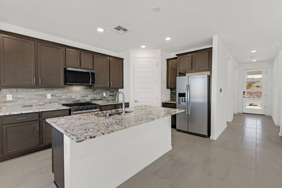 Furnished interior view inside a new home in Silverbell Ridge, Marana (Image 8).