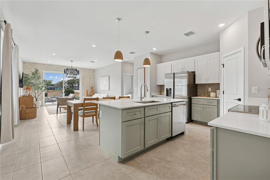 Furnished interior view inside a new home in Sabana Reserve, Ocala (Image 8).
