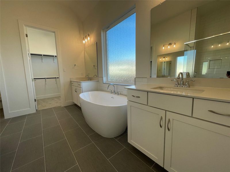 Primary Bath with Dual Vanities and Large Soaking Tub