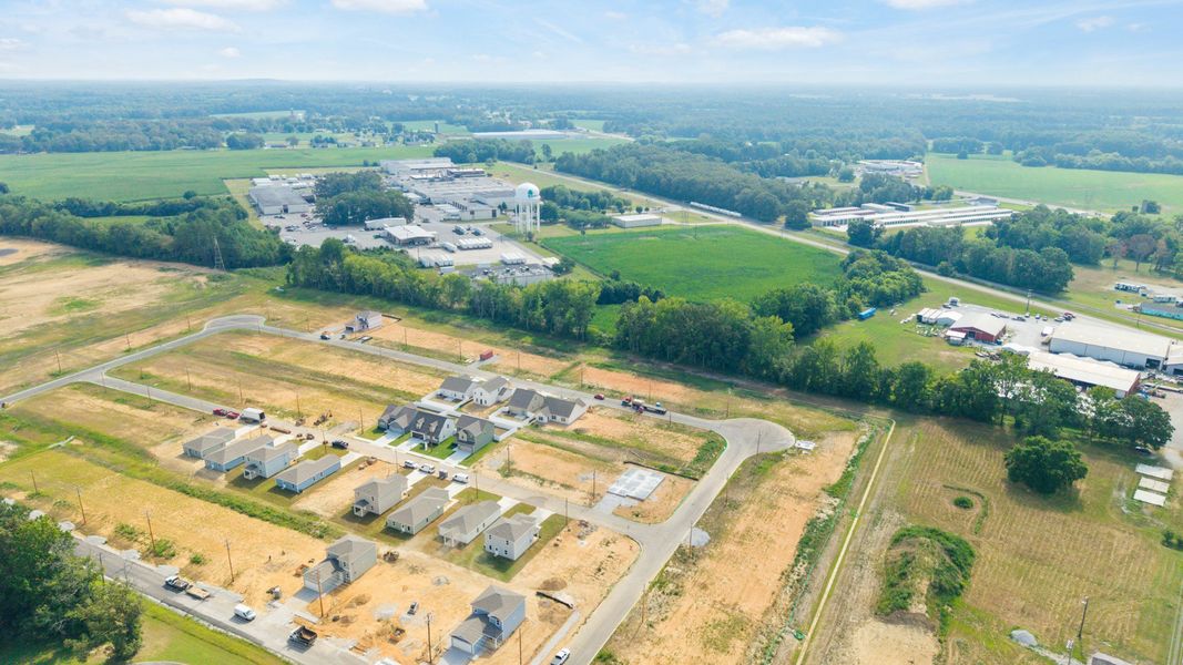 Image 35 of a home in Stonehenge.
