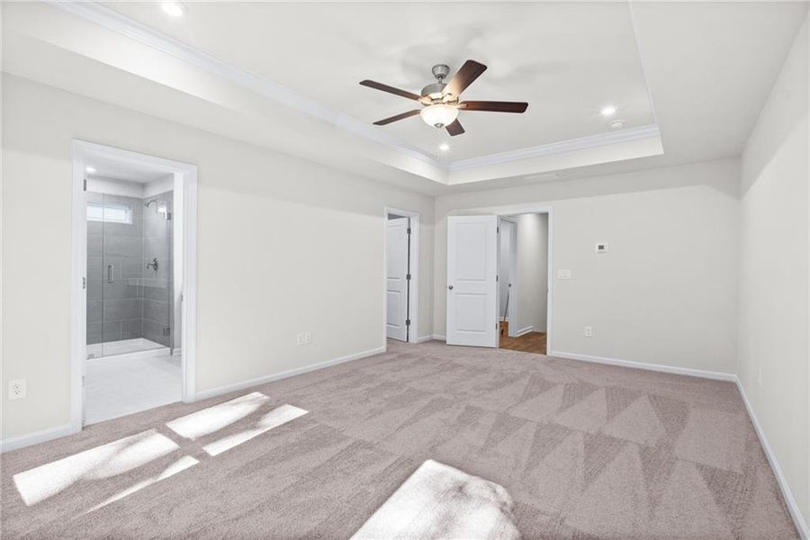 Spacious, unfurnished interior of a new home in The Village at Shallowford, Kennesaw (Image 28).