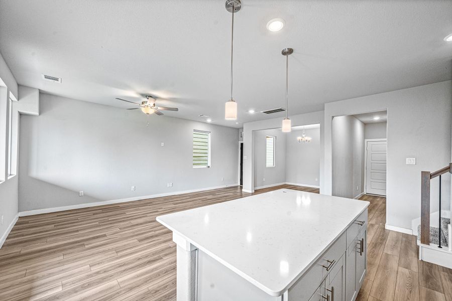 Spacious, unfurnished interior of a new home in , Houston (Image 15).