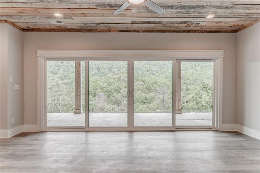 Spacious, unfurnished interior of a new home in , Ranger (Image 20).