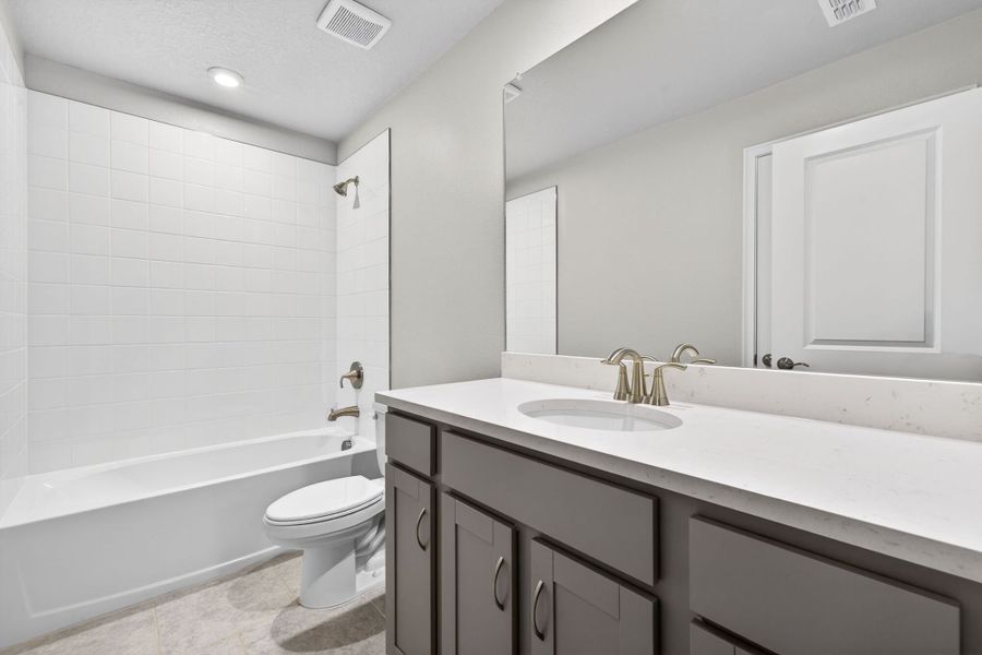 Furnished interior view inside a new home in Crosswind Ranch, Parrish (Image 8).