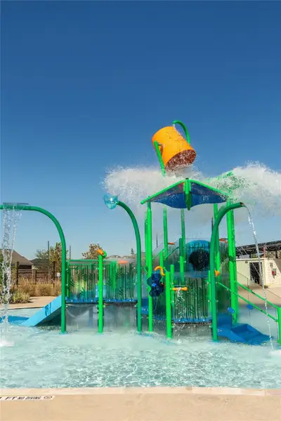 Community amenities in Cypress Green, Hockley (Image 29).