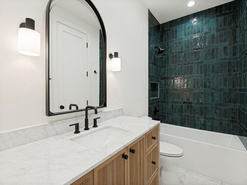 Furnished interior view inside a new home in , Dallas (Image 17).