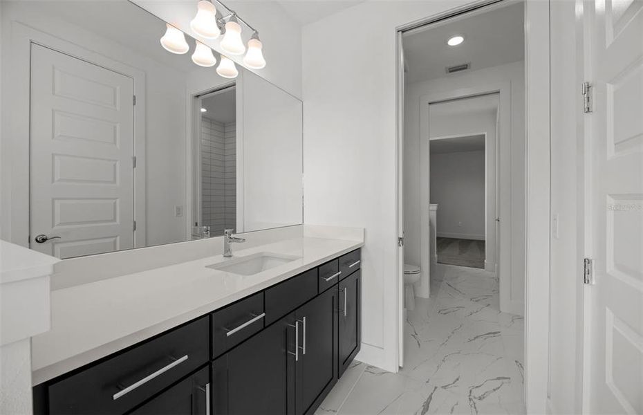 Furnished interior view inside a new home in , Bradenton (Image 4).