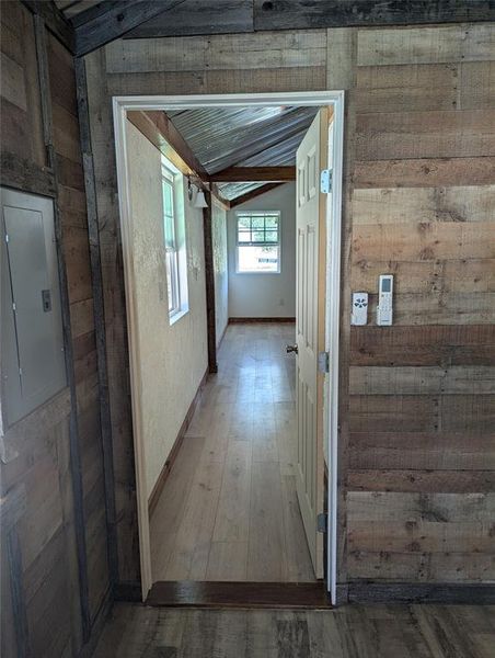 Spacious, unfurnished interior of a new home in , Granbury (Image 15). Spacious, unfurnished interior of a new home in , Granbury (Image 15).