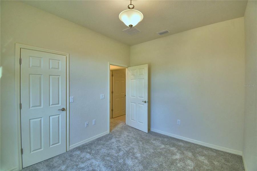 Spacious, unfurnished interior of a new home in , Winter Haven (Image 46).