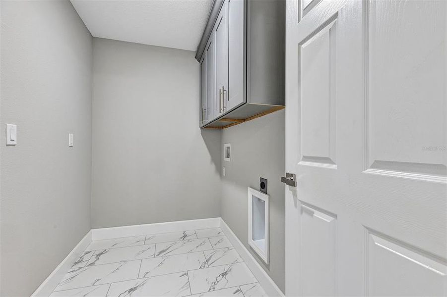 Spacious, unfurnished interior of a new home in , Belleview (Image 26).