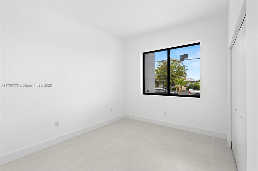 Spacious, unfurnished interior of a new home in , Hialeah (Image 20). Spacious, unfurnished interior of a new home in , Hialeah (Image 20).