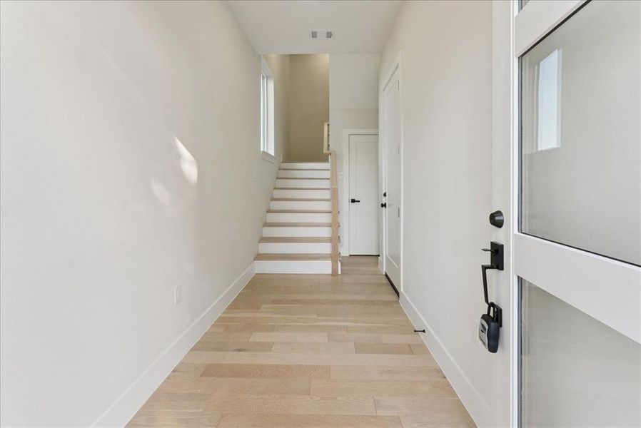 *All photos pictured are unit #101 in building 1512, Coloring/finishes will vary unit to unit. Other differences may be present*