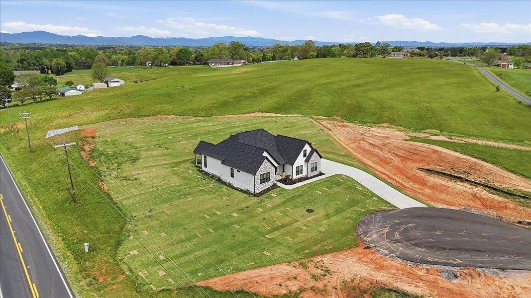 Image 29 of a home in Sky View.