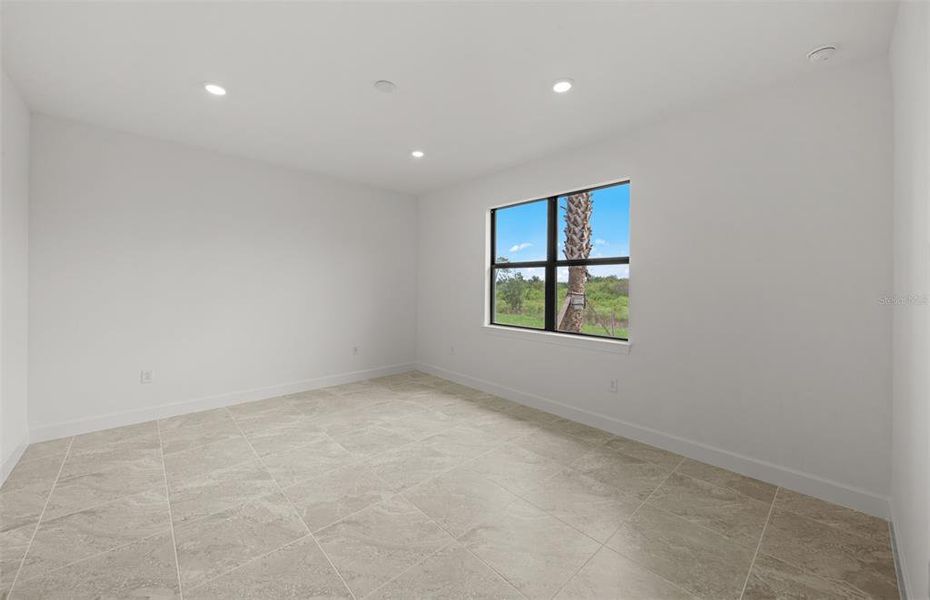 Spacious, unfurnished interior of a new home in Del Webb Catalina, Lakewood Ranch (Image 18). Spacious, unfurnished interior of a new home in Del Webb Catalina, Lakewood Ranch (Image 18).