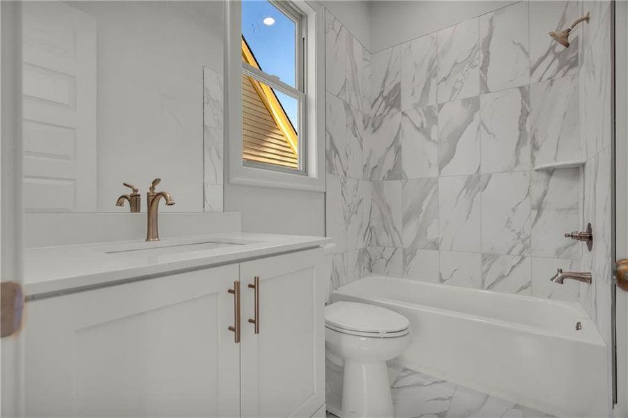 Furnished interior view inside a new home in , Gainesville (Image 14).