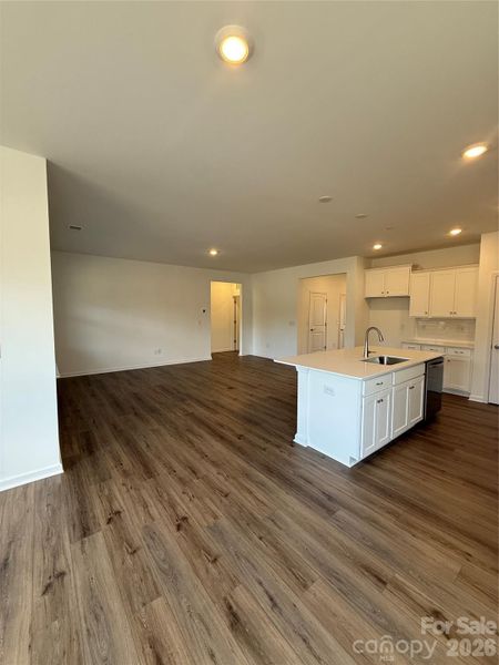 Spacious, unfurnished interior of a new home in Roselyn, Lancaster (Image 14).