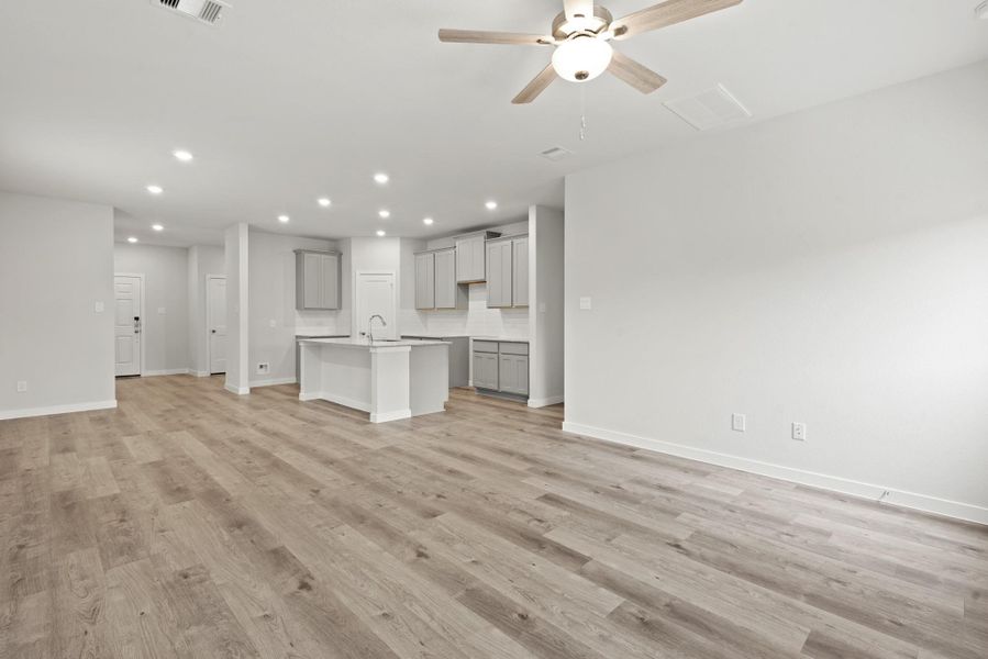 Spacious, unfurnished interior of a new home in Barrett Crossing, Crosby (Image 11).