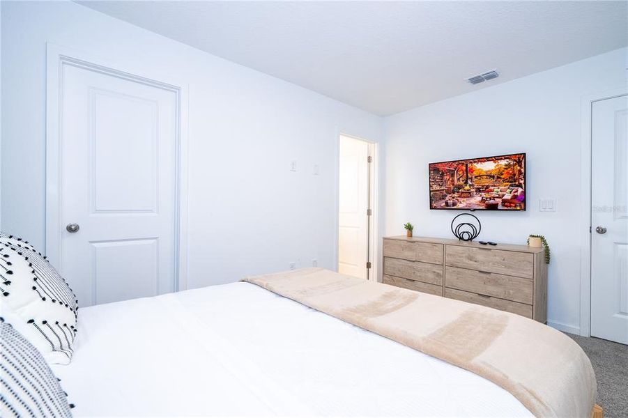 Furnished interior view inside a new home in , Kissimmee (Image 12).