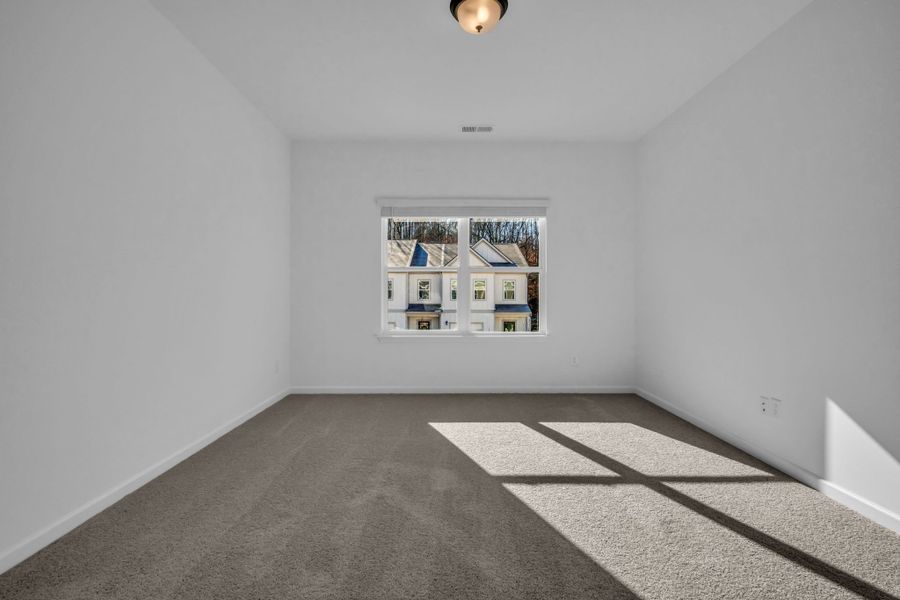 Spacious, unfurnished interior of a new home in Ironhorse, Dickson (Image 30).