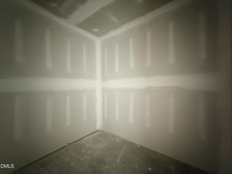 7.4 Primary Walk in Closet