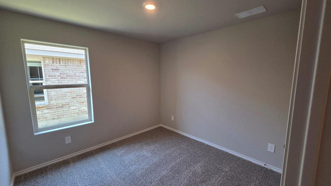 Spacious, unfurnished interior of a new home in Rosewood at Beltmill, Fort Worth (Image 15).