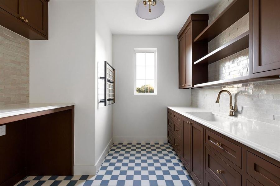 Furnished interior view inside a new home in , Dallas (Image 12).