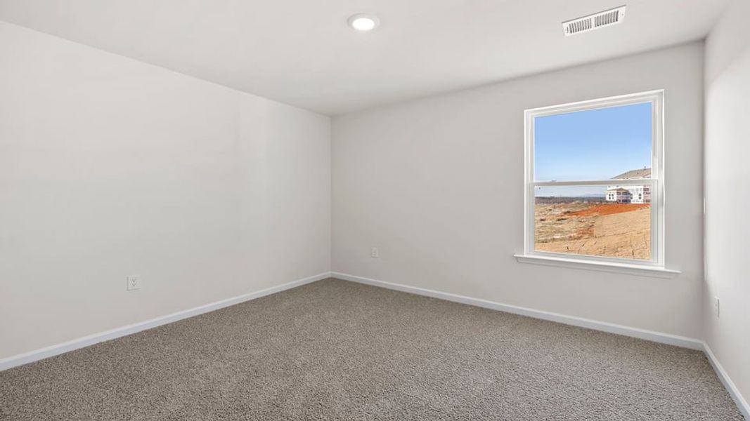 Spacious, unfurnished interior of a new home in Baxter Village, Boiling Springs (Image 25).