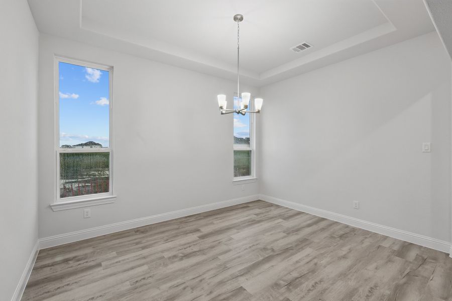 Representative unfurnished interior of a home built from the Classic Series - Dartmouth by DRB Homes in Oaks at San Gabriel, Georgetown (Image 20).