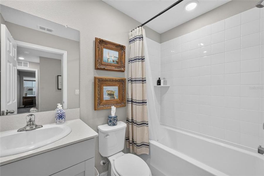 Furnished interior view inside a new home in , Parrish (Image 18).