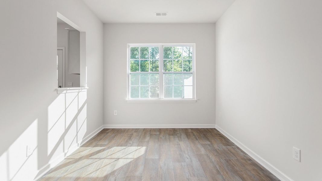 Spacious, unfurnished interior of a new home in Henley Ridge, Graham (Image 10).