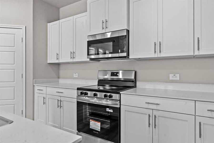 Furnished interior view inside a new home in Orchard Village, Fort Worth (Image 9).