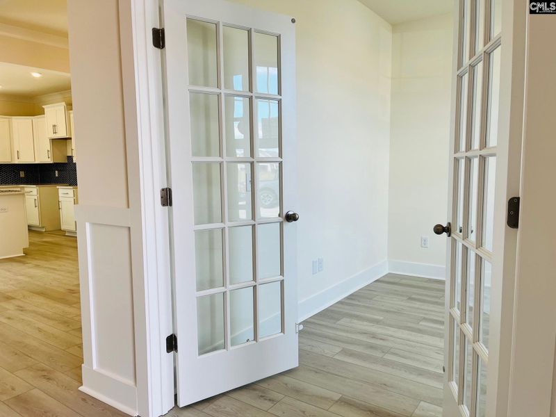 Spacious, unfurnished interior of a new home in Blythewood Farms, Blythewood (Image 11). Spacious, unfurnished interior of a new home in Blythewood Farms, Blythewood (Image 11).