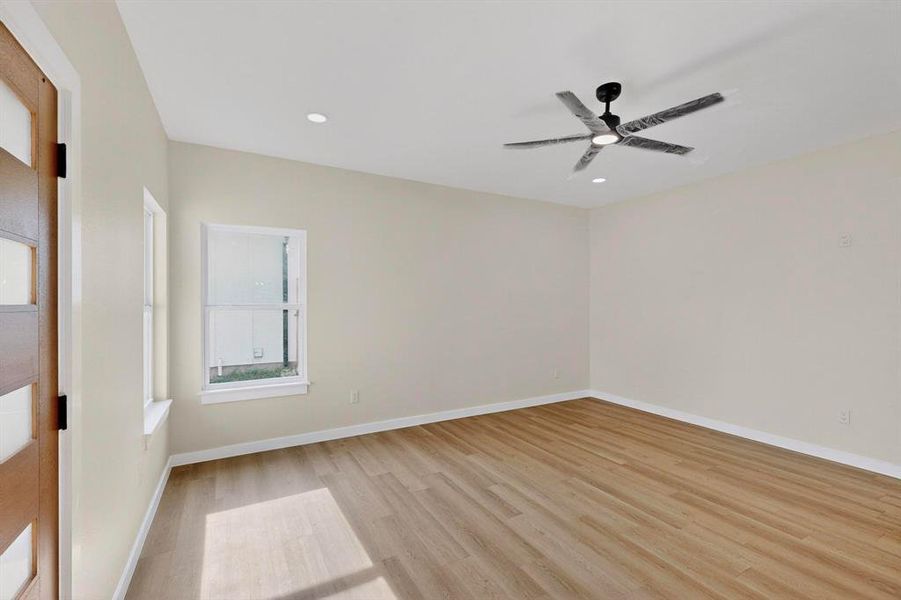 Spacious, unfurnished interior of a new home in , Rice (Image 14).