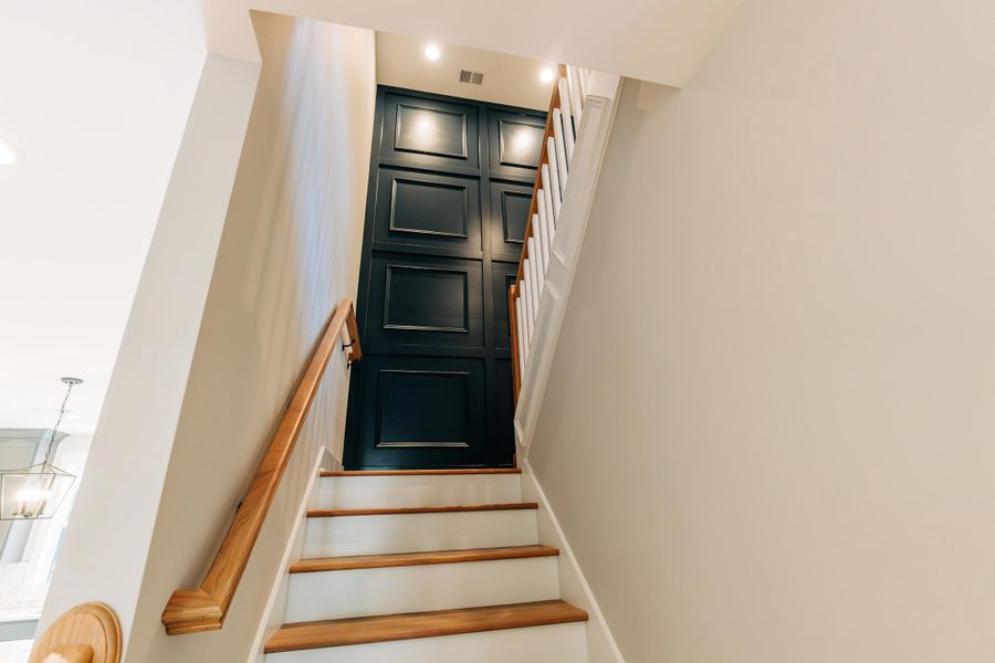 Furnished interior view inside a new home in , Walterboro (Image 19).