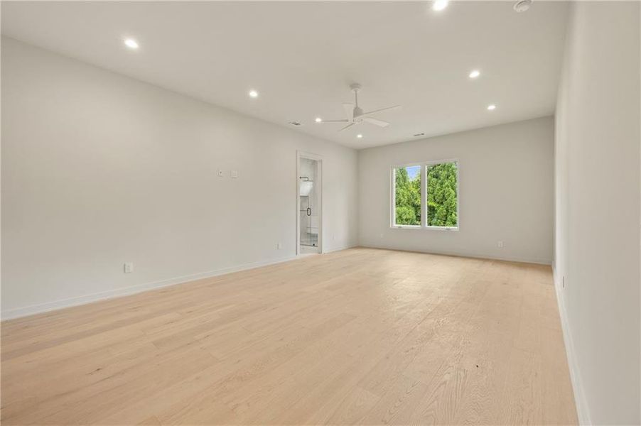 Spacious, unfurnished interior of a new home in , Sandy Springs (Image 67). Spacious, unfurnished interior of a new home in , Sandy Springs (Image 67).