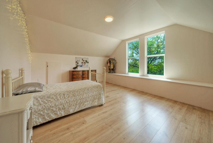 Furnished interior view inside a new home in , Elgin (Image 8).