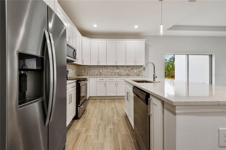 Furnished interior view inside a new home in , Deland (Image 4).
