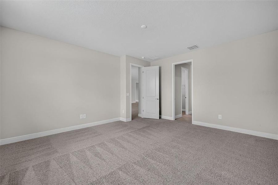 Spacious, unfurnished interior of a new home in Crosswind Ranch, Parrish (Image 33). Spacious, unfurnished interior of a new home in Crosswind Ranch, Parrish (Image 33).