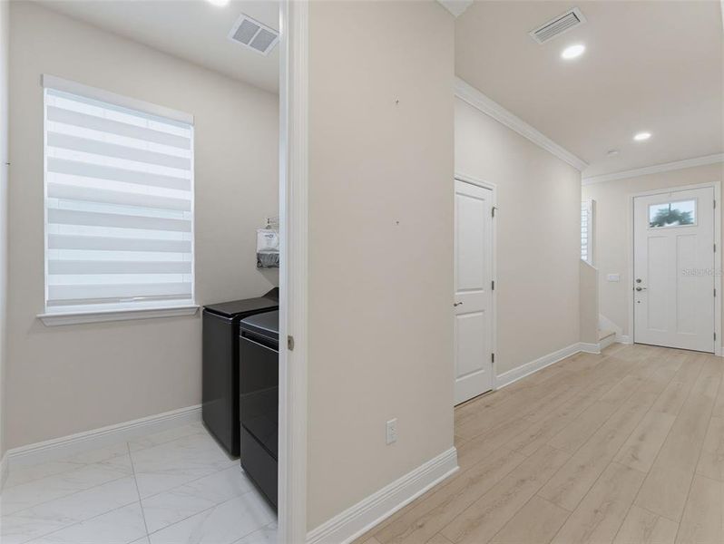 Spacious, unfurnished interior of a new home in , Clearwater (Image 28).