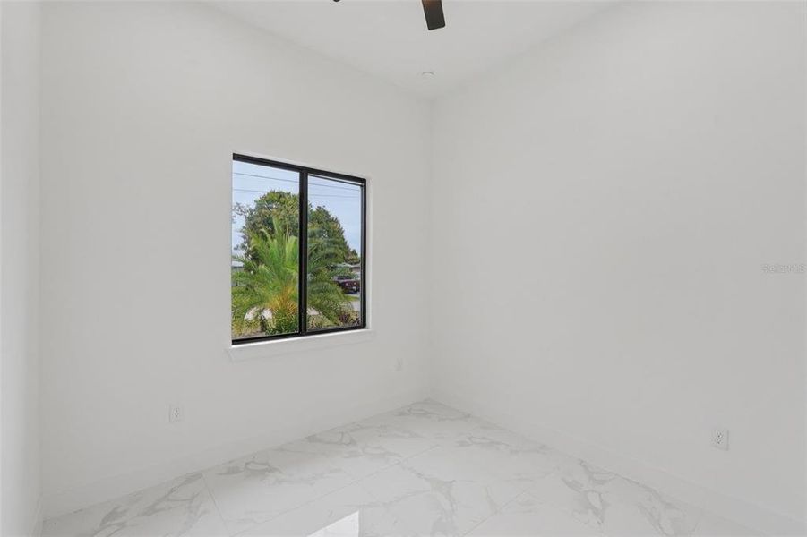 Spacious, unfurnished interior of a new home in , Cape Coral (Image 32).